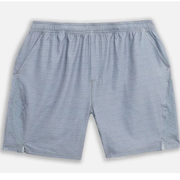Tasc Performance Recess 7in 2-in-1 Shorts $68 in Light Gray Dash - Picture 6 of 8